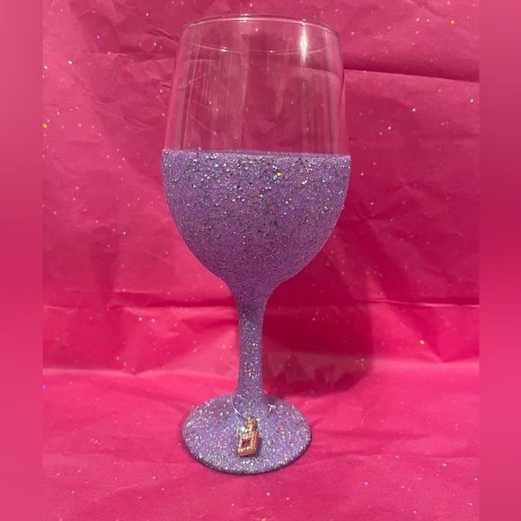 Purple Wine Glass Set - Picture 3 of 6